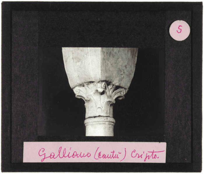 Galliano, Cantù (CO), chiesa di San Vincenzo, cripta, capitello