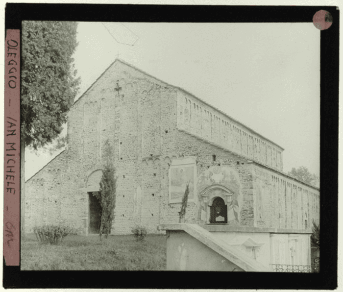 Oleggio (NO), chiesa di San Michele, esterno, facciata