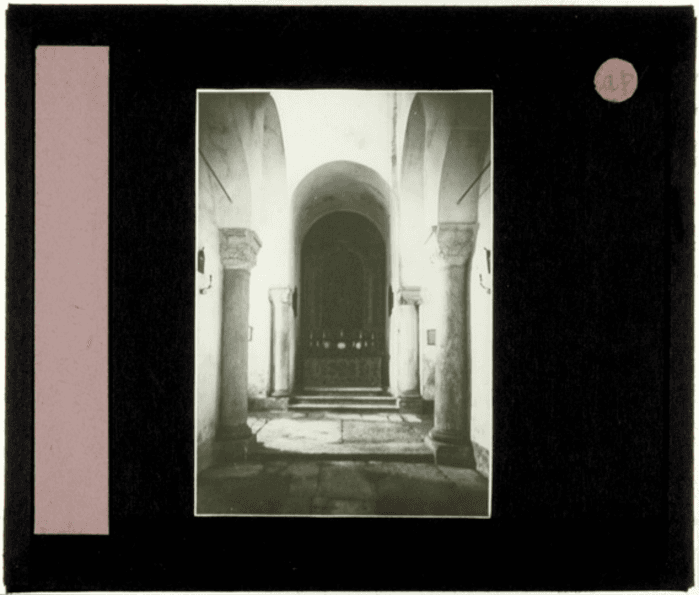 Non identificato, chiesa, interno, navata, altare, colonna