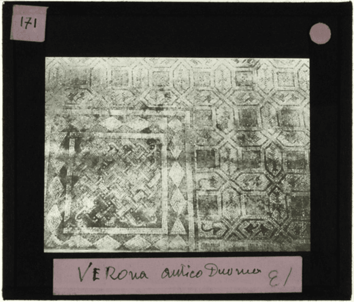 Verona, chiesa cattedrale, pavimento, particolare