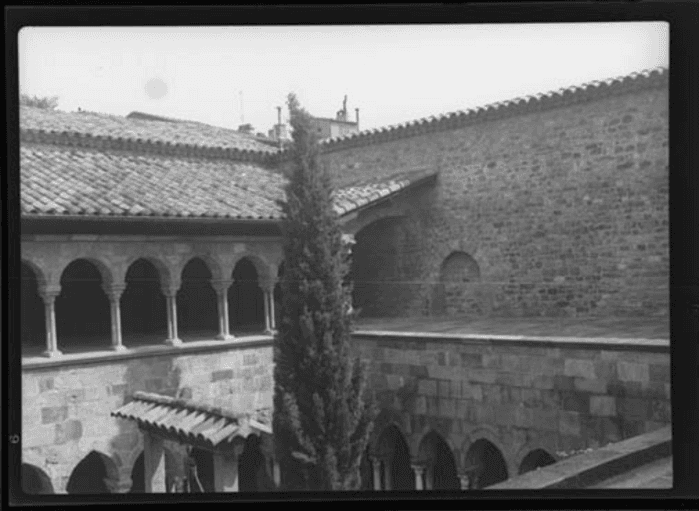 Francia, Frejus, chiesa cattedrale, interno, chiostro