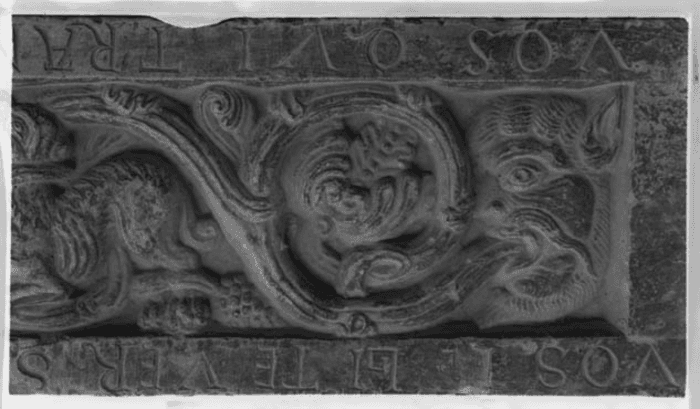 Sant'Ambrogio (TO), Sacra di San Michele, bassorilievo, dettaglio