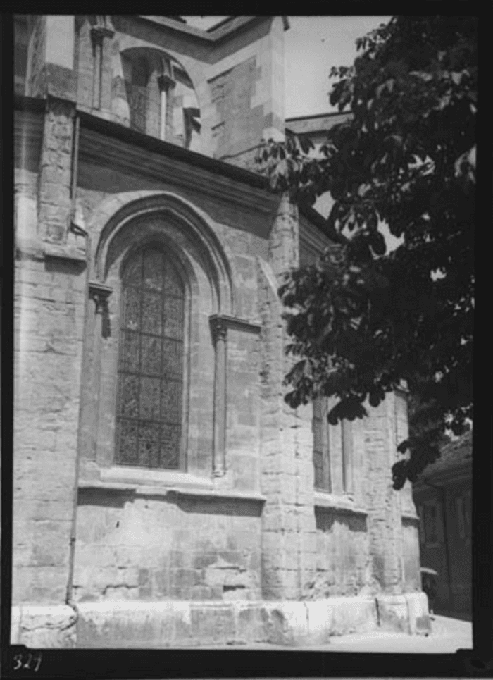 Non identificato, chiesa, esterno, dettaglio serramento