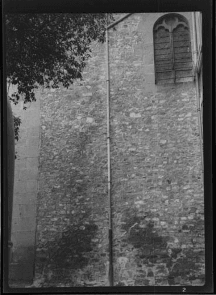 Francia, Frejus, chiesa cattedrale, esterno, muratura, finestra, dettaglio