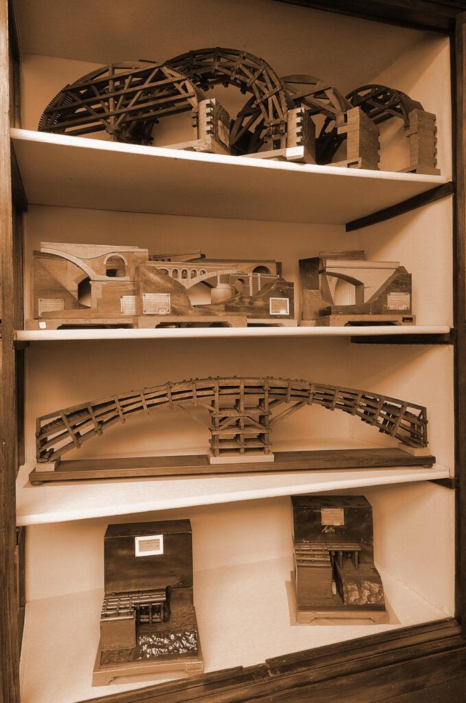 Collezione di modelli di costruzioni